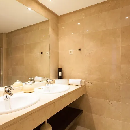 Fabulous Ground Floor Apt. Appartement *