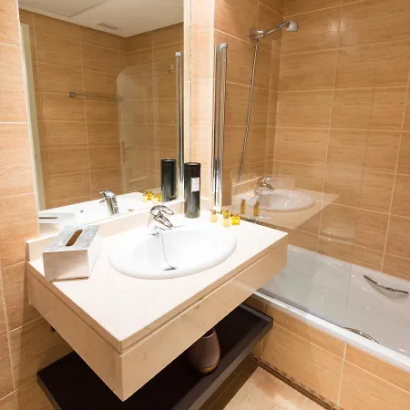 Fabulous Ground Floor Apt. Appartement